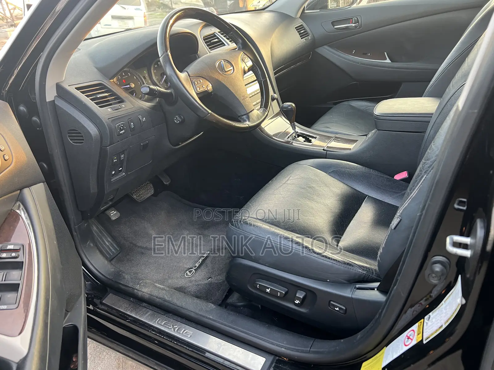 Lexus ES 350 2011 Black