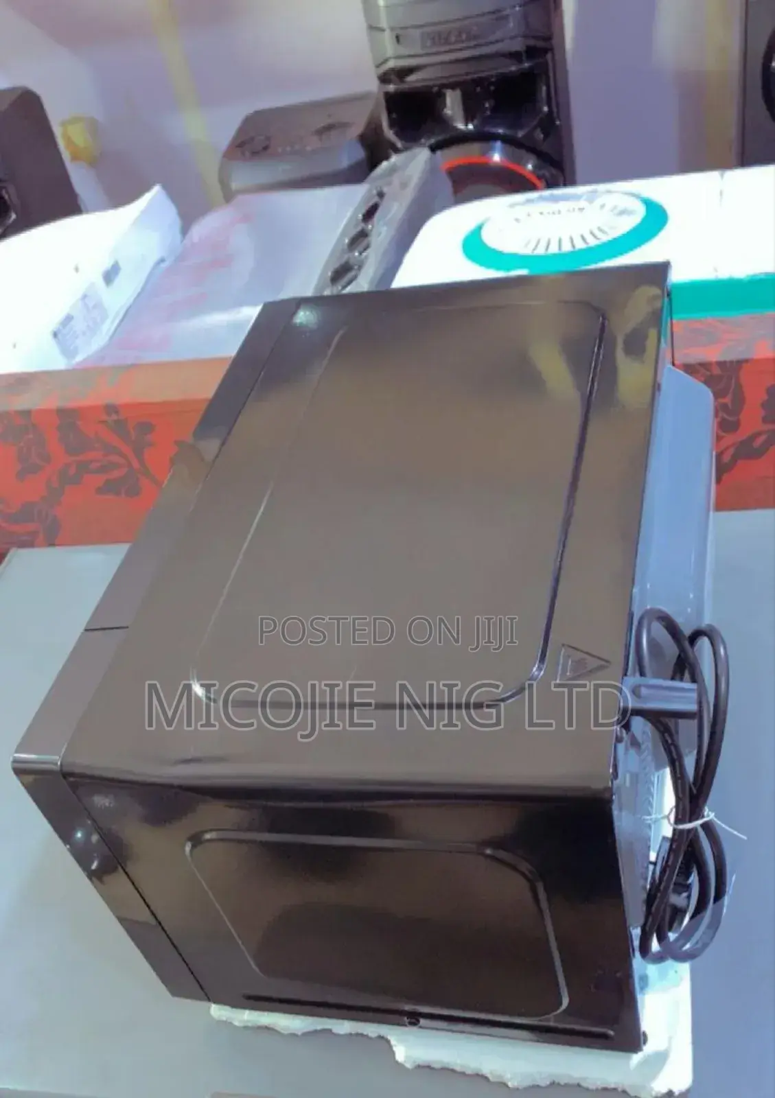 Hisense Microwave Oven