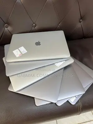 Laptop Apple MacBook Pro 2017 8GB Intel Core I5 SSD 256GB