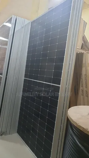 Jinko 660watts 144cells Half Cut by Facial Solar Panel.