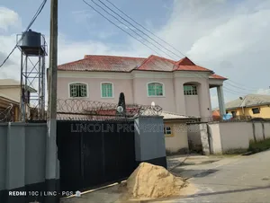 5bdrm Duplex in Osongama Estate Uyo for sale