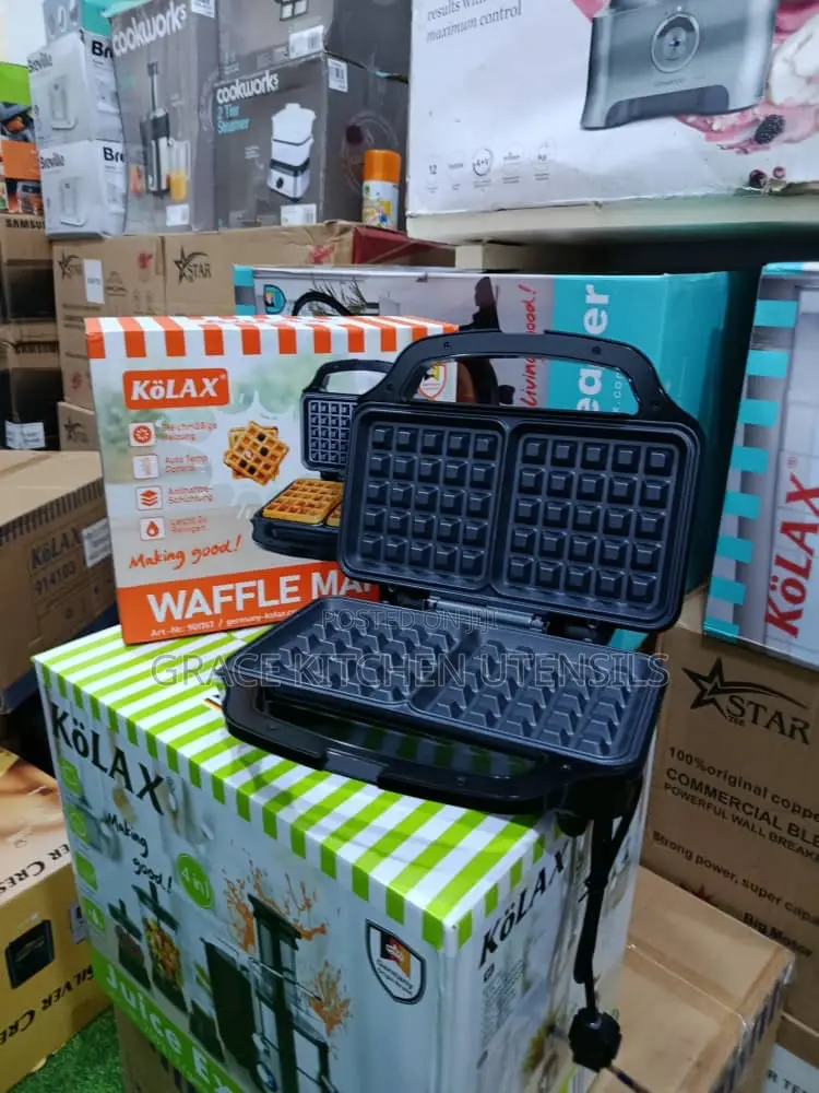Kölax Waffle Maker - 1000-Watt, Non-Stick