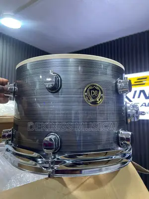 Drummer Boss 5 Piece Professional Drum Set