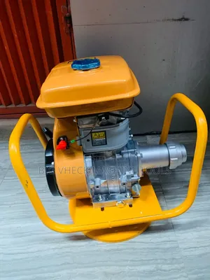 Ey20 Concrete Vibrator and Hose