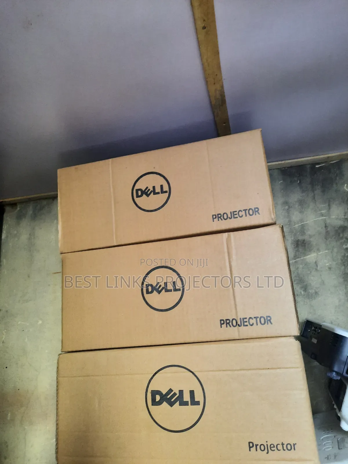 Dell 4000 Projector Available