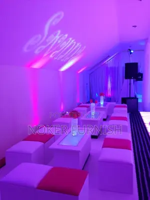 Club Chair/ Hotel
