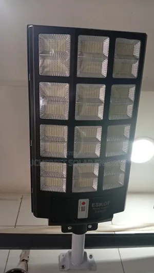 2400w/24eye Esk Solar Street Lights