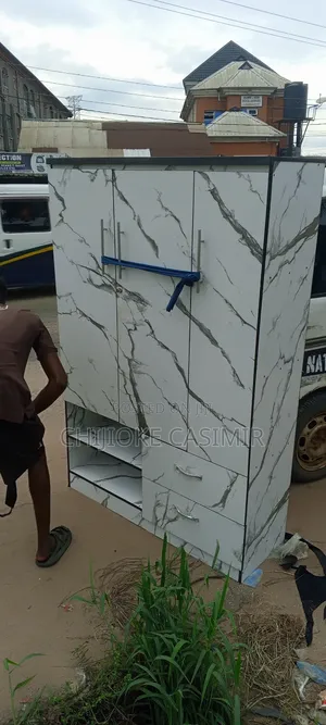 4*6 Wardrobe