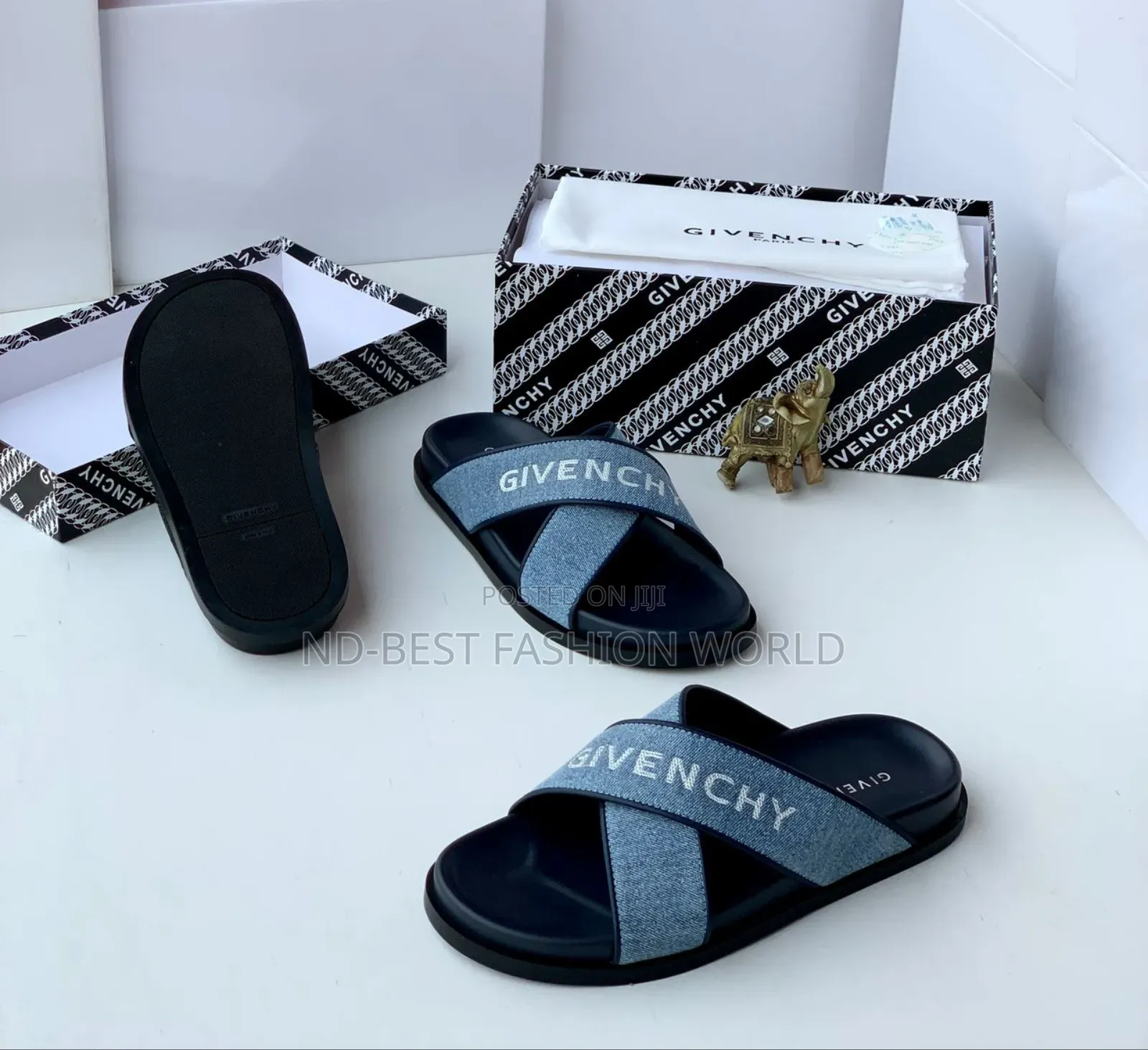 Givenchy Quality Leather Slippers