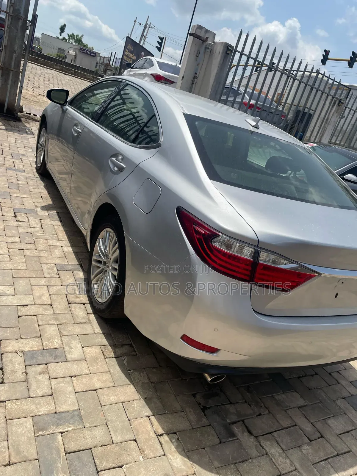 Lexus ES 350 FWD 2014 Silver