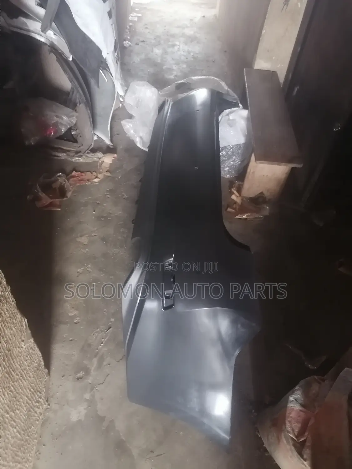 Back Bumper Es350 2013 2015 2017 Available