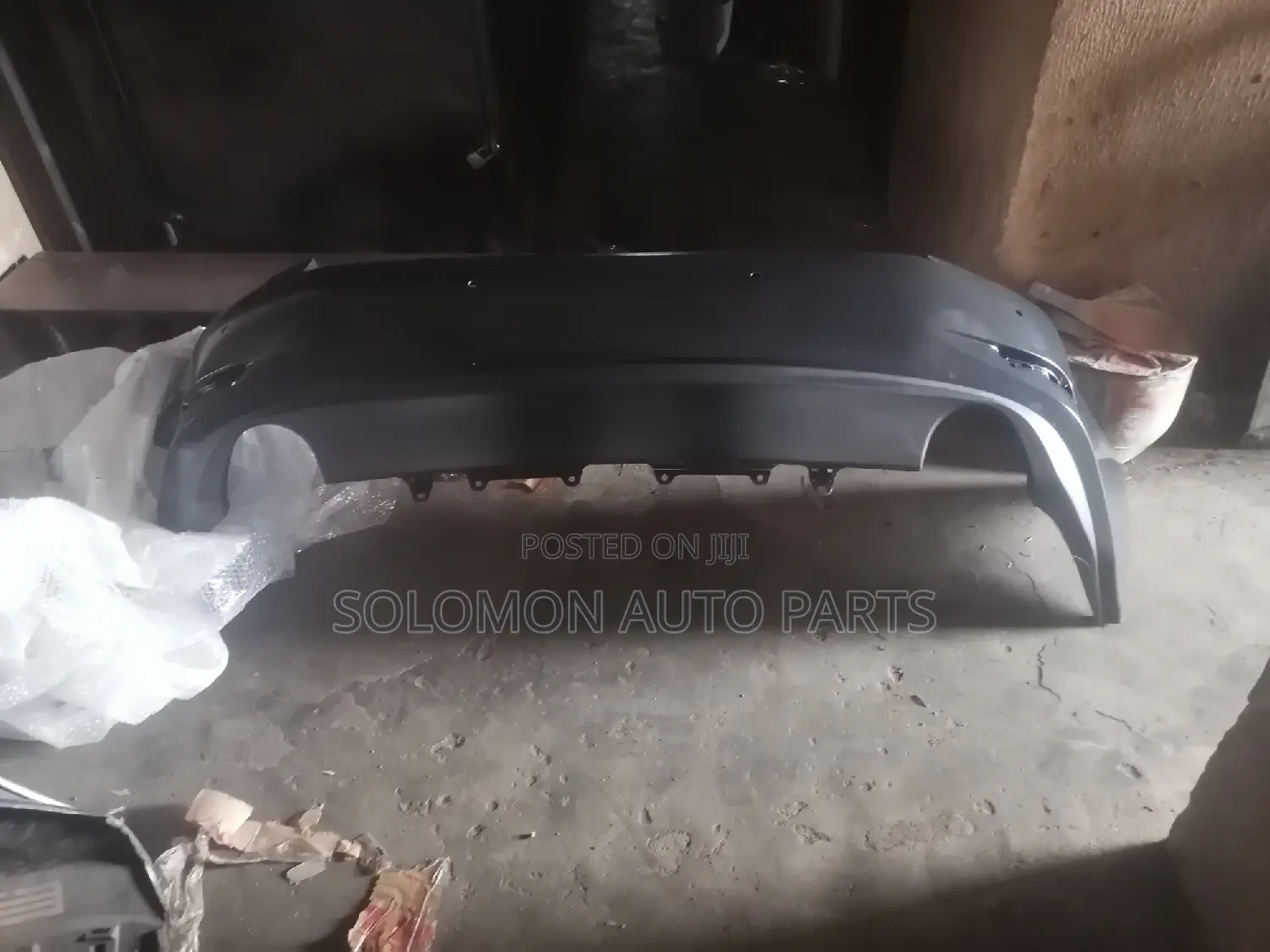 Back Bumper Es350 2013 2015 2017 Available