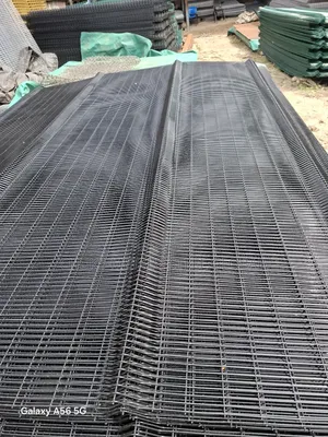 Panel Mesh 4x2