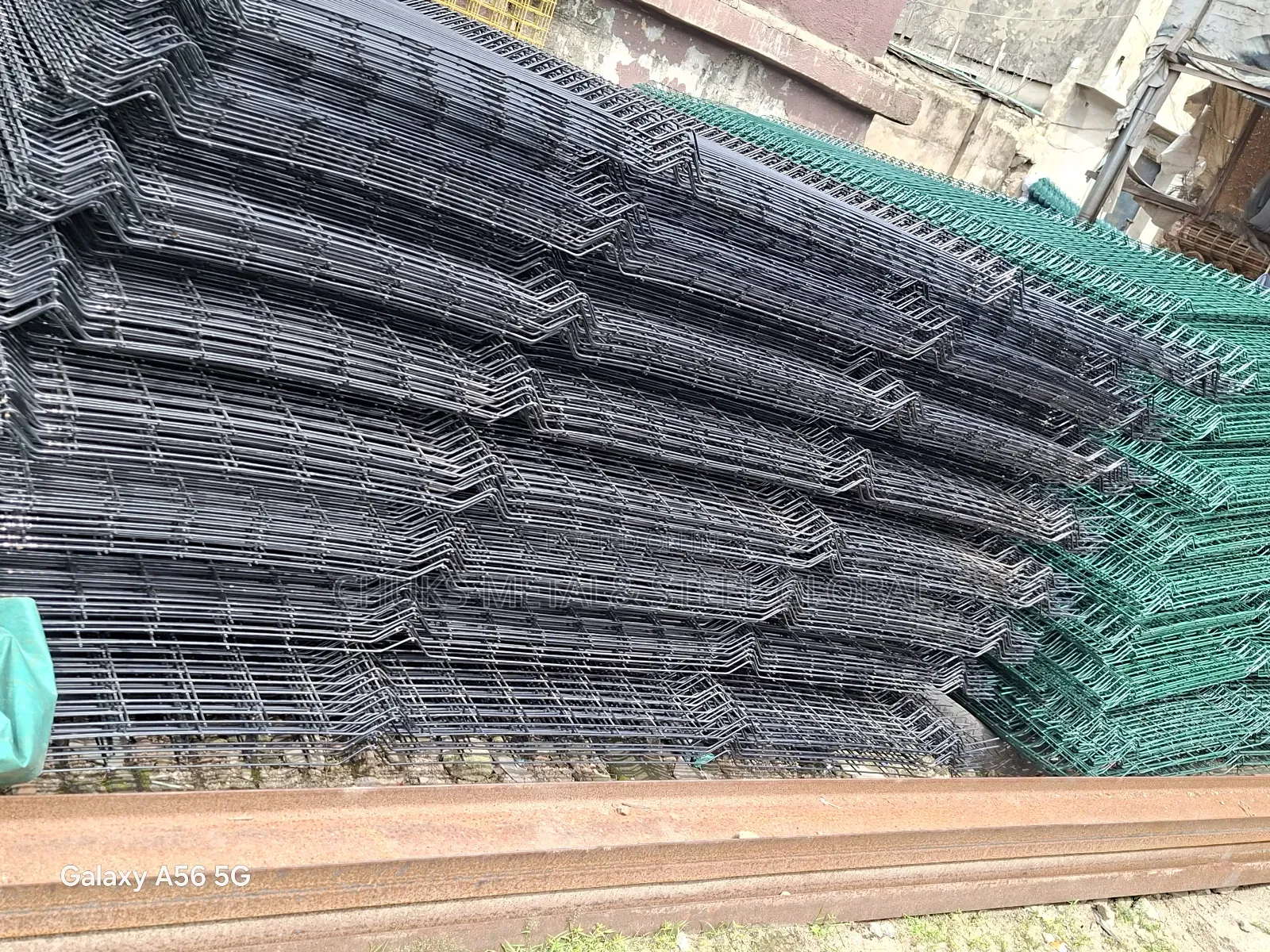 Panel Mesh 4x2