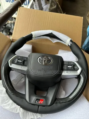 Photo - 2024 Edition Steering Wheel Land Cruiser Prado Available