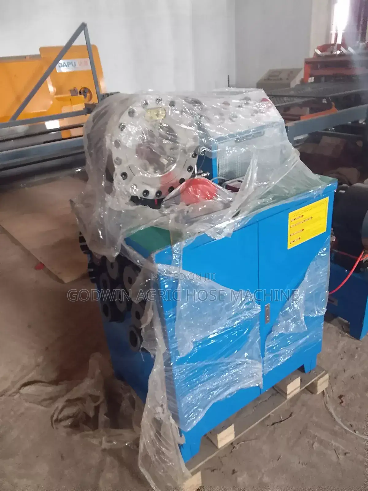 Hose Crimping Machine