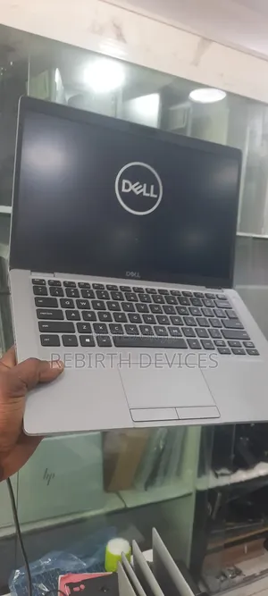 Laptop Dell Latitude 5310 8GB Intel Core i5 SSD 256GB