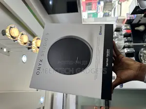 Onyx Studio 9