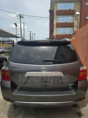 Toyota Highlander Limited 2010 Gray