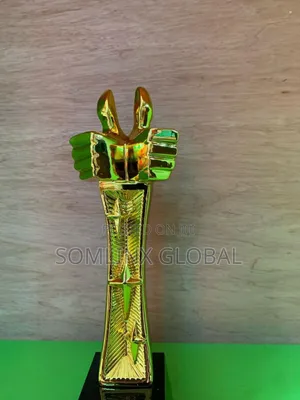 Gold Trophy Plaque 2 Thumb Up
