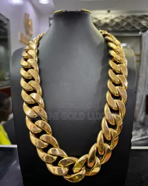 Gold Cuban Neck Chain