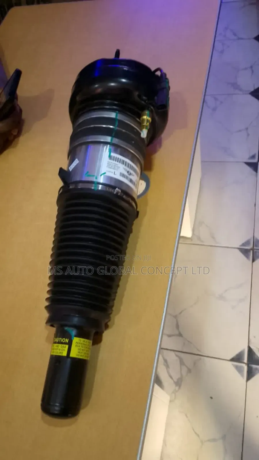 Bentley Muslanne Front Shock