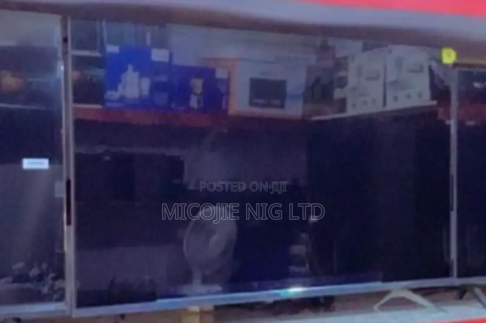 Hisense 43inchs Smart TV