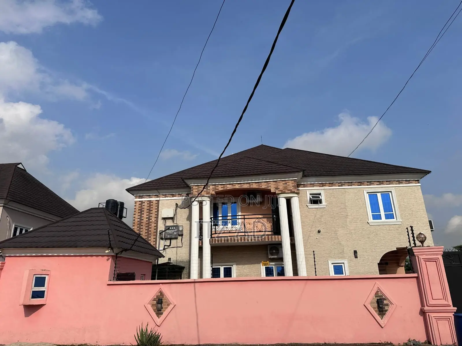 2 Bedrooms Ensuite Duplex Shortlet Service Apartment