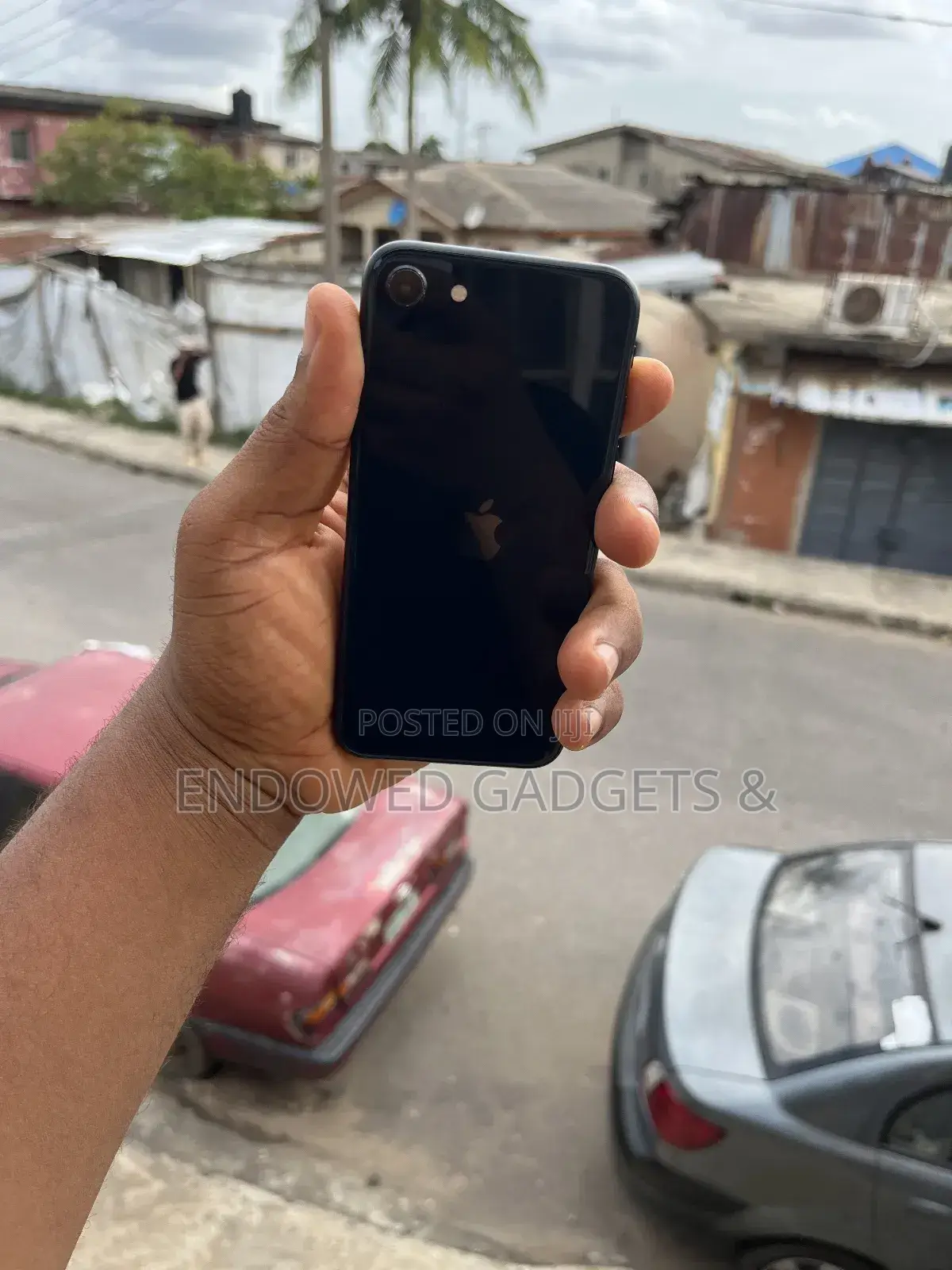 Apple iPhone SE (2022) 64 GB Black