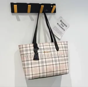 Photo - Checkered Print Tote Bag
