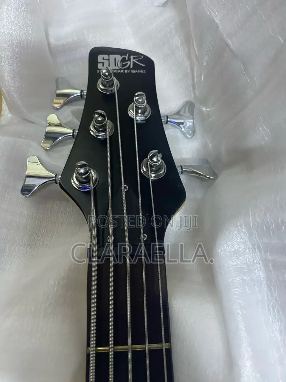 Five Strings Ibanez Active Bass Guitar