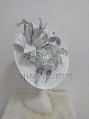 White Saucer Facinator