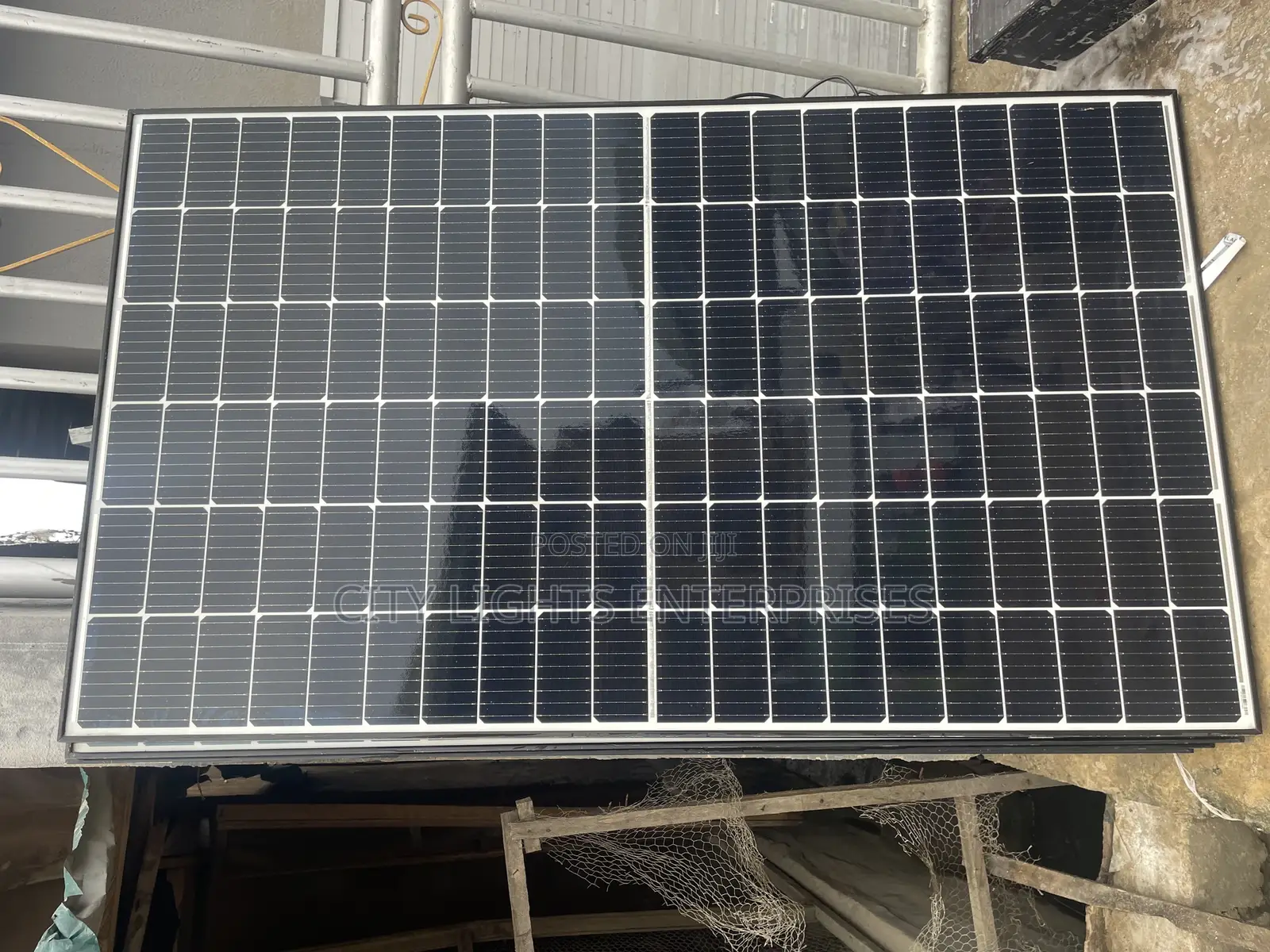500watts Black Frame Mono Panel
