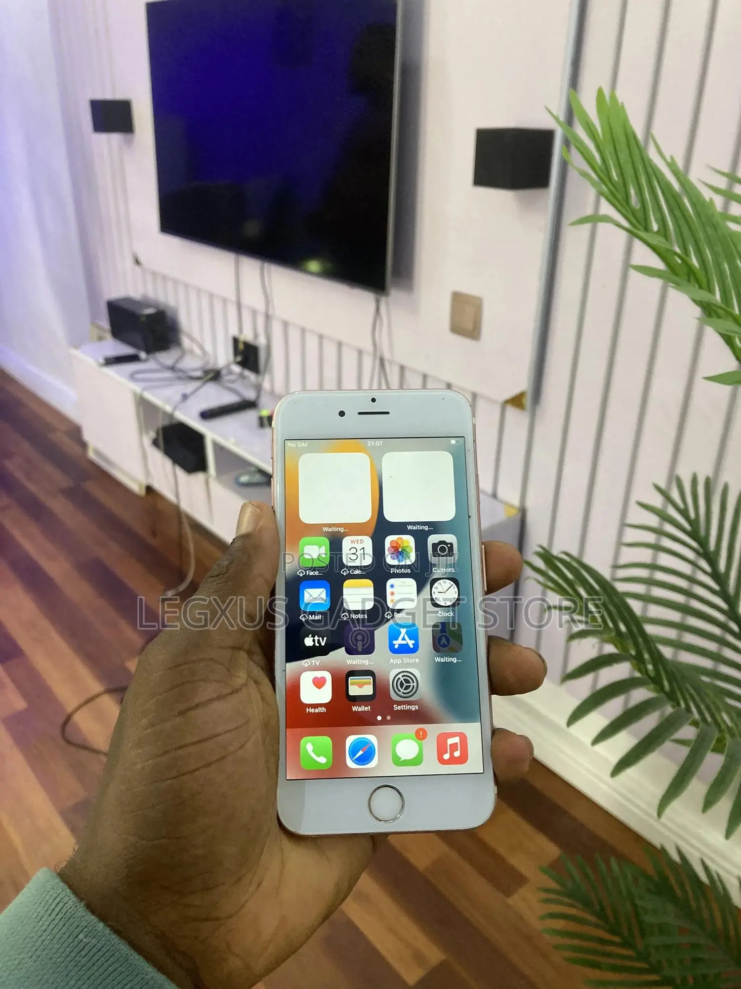 Apple iPhone 6s 64 GB Gold
