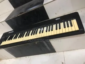 Uk Used Alexis Five Octave Midi Keyboard
