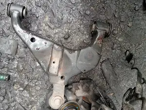 Toyota Fortuner Lower Arm 2010