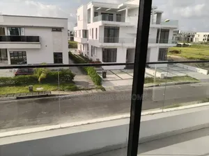 5bdrm Duplex in Cowrie Creek Lekki for sale