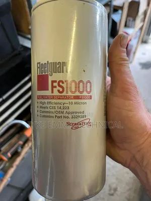 Fleetguard Fs1000 Fuel/Water Separator