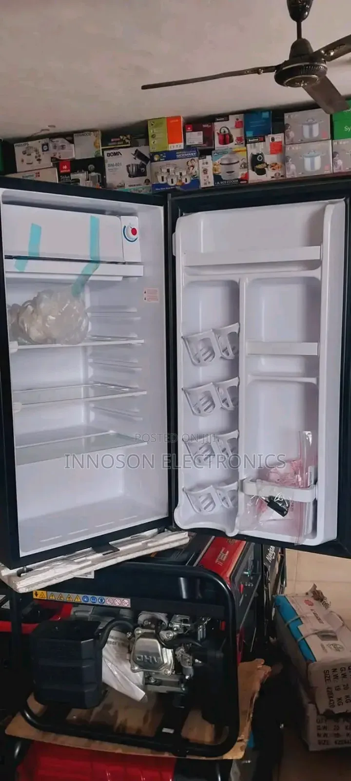Aeon Single Door Table Top Fridge