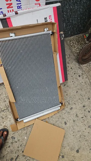 New Oem Condenser Toyota Rav4 2007 2008 2009 2010
