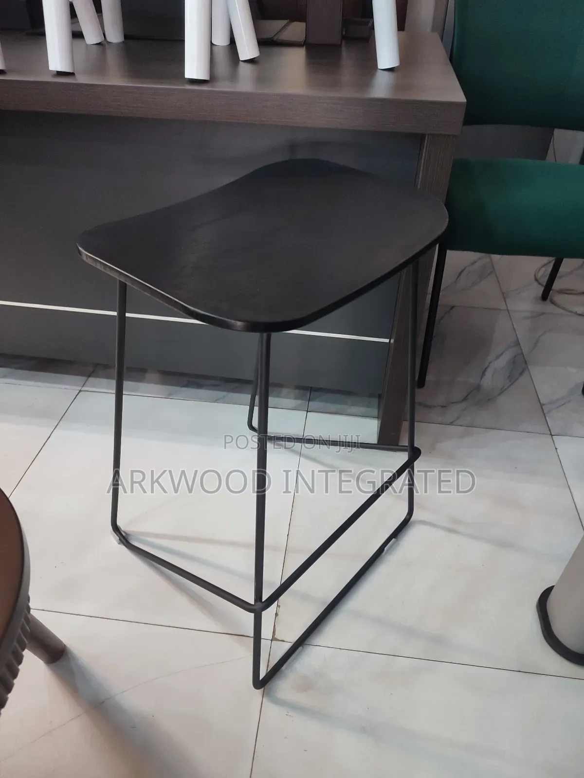Modern Kitchen / Bar Stools
