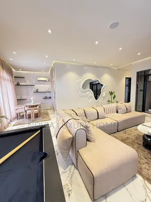 Luxury 3 Bedroom Penthouse With Private Cinema Pool