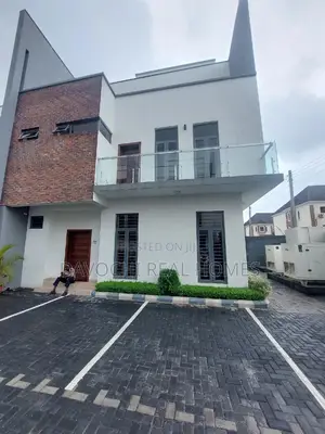 4bdrm Duplex in Ikate-Lekki for rent