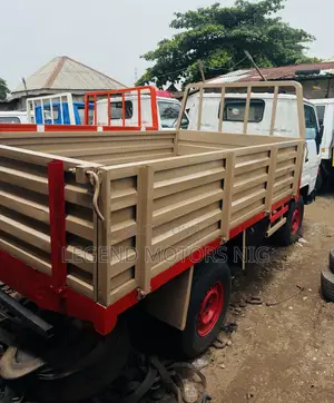 Toyota Dyna 150 Nigeria Used 1999 2.4 Liter