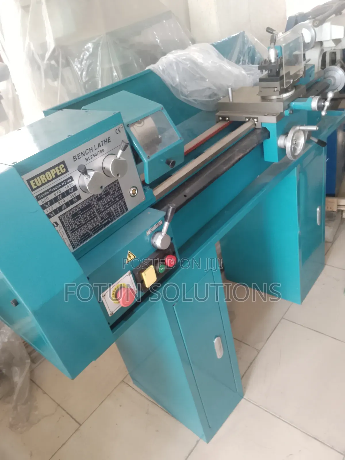 Bench Lathe Machine