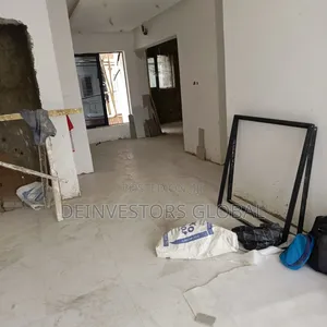 Photo - 3bdrm Block of Flats in Off Allen Slightly for sale