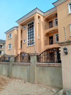 2bdrm Block of Flats in Shell Estate, Katampe (Main) for rent