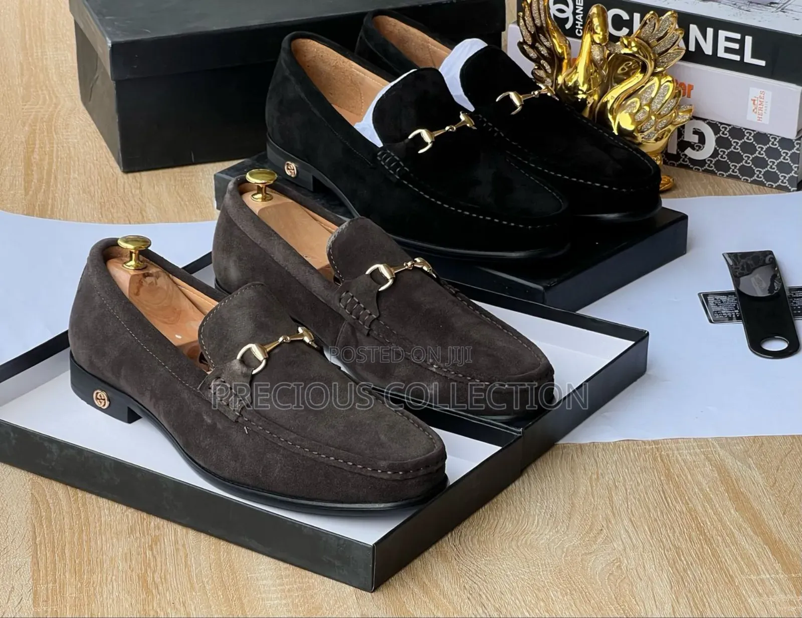 Gucci Classic Suede Chain Loafers for Men