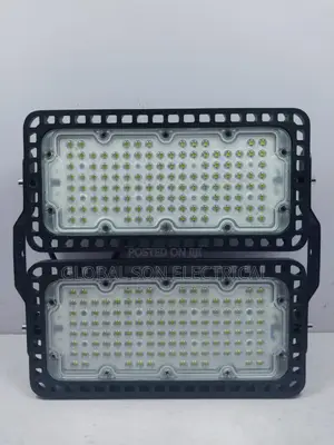 Industrial Flood Light 
200w =C Divine Brand