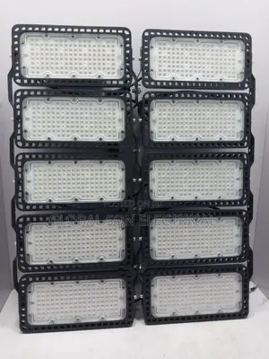  . C Divine. Industrial Flood Light 
1000w =